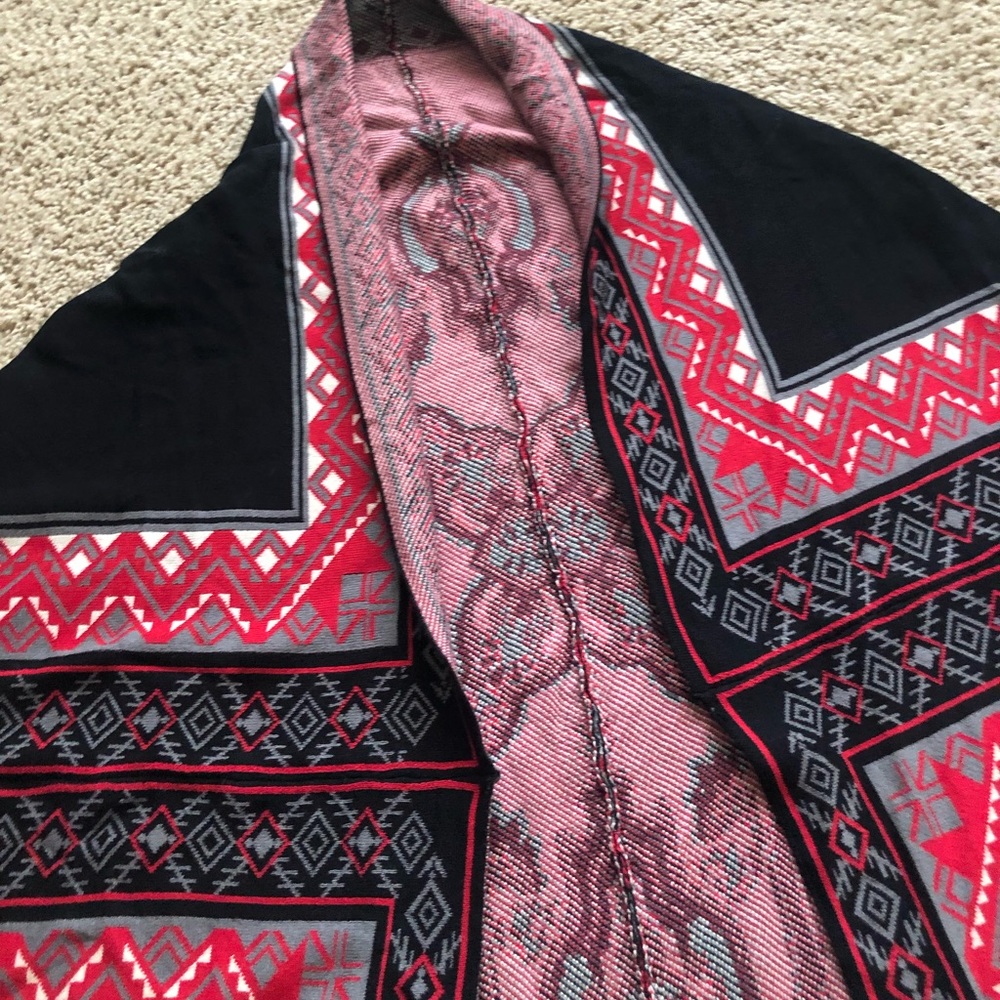 Flying Tomato Sweater Kimono